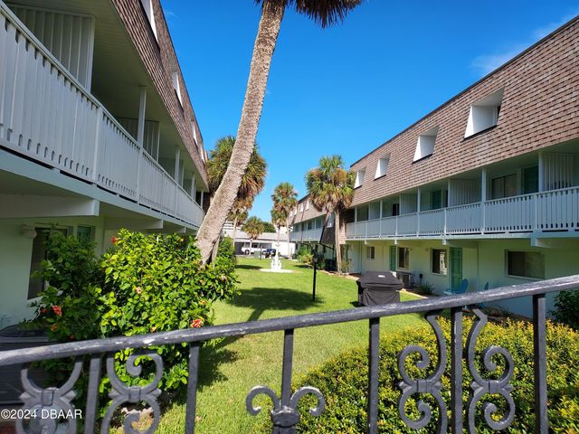 $1,400 | 55 Vining Court, Unit 2150 | Downtown Ormond Beach