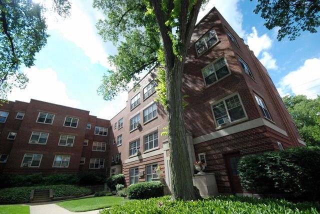 $1,575 | 2764 Hampton Parkway, Unit Z2 | Evanston