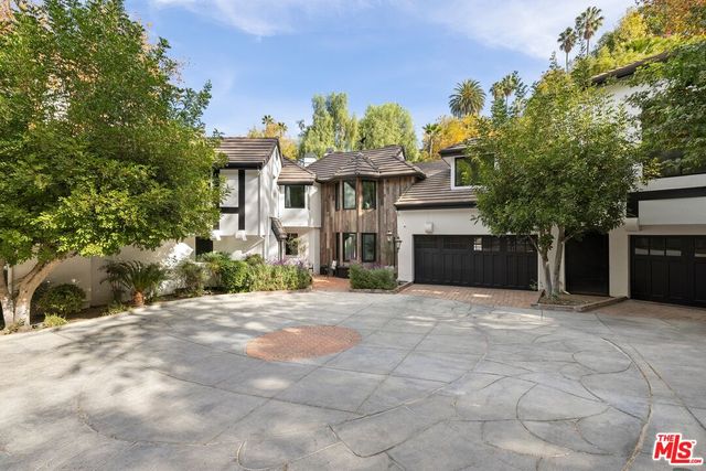 $4,799,999 | 16881 Oak View Drive | Encino