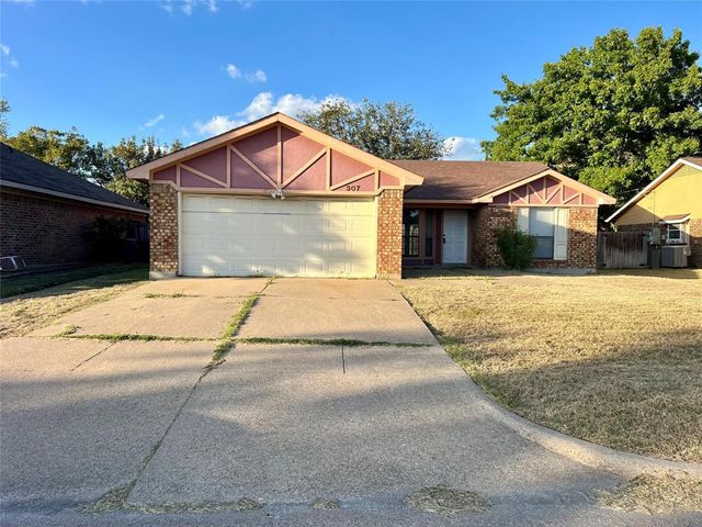 $2,000 | 307 Colony Drive | Southeast Arlington