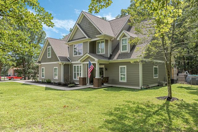 $730,000 | 2100 Mountain Hollow Drive | Signal Mountain