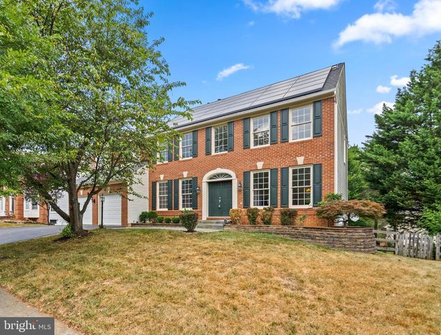 $1,350,000 | 10219 Sweetwood Avenue | Willows of Potomac