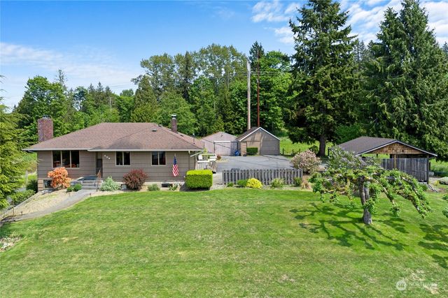 $1,200,000 | 121 81st Avenue Northeast | Lake Stevens