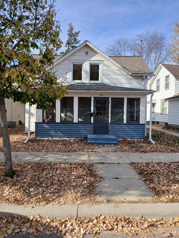 $209,000 | 215 North Maple Street | Downtown Chaska