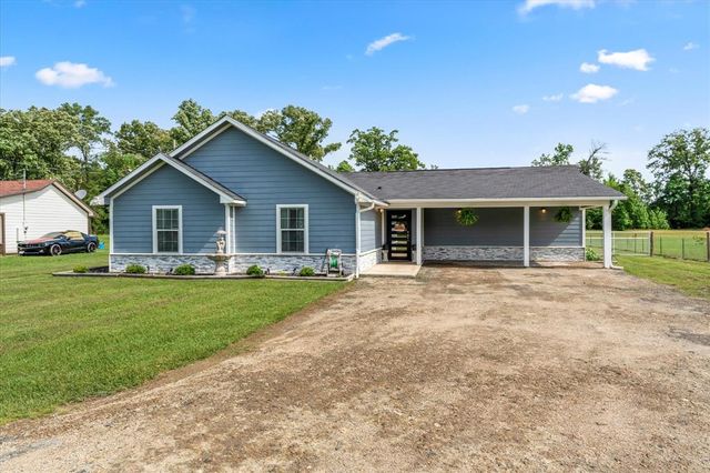 $299,900 | 1937 Highway 11