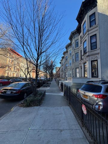 $2,900 | 1376 Dean Street, Unit 2 | Crown Heights