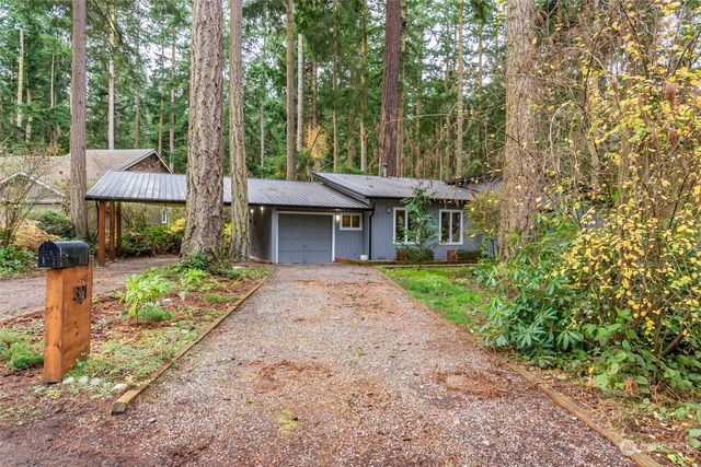 $525,000 | 321 North Rosewood Court | Whidbey Island