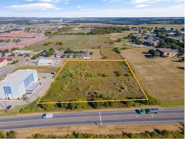 $1,140,000 | Tbd Tbd Tx-171 Hillsboro Tx 76645 | Hillsboro