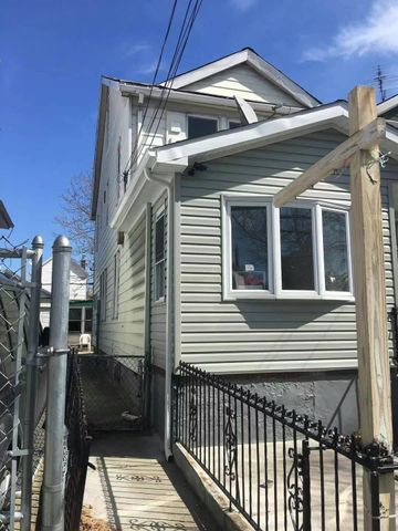 $899,999 | 105-39 88th Street | Liberty Heights Ward