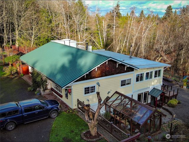 $1,025,000 | 7251 Oak Bay Road