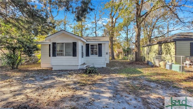 $1,350 | 1017 Wexler Street | Carver Heights