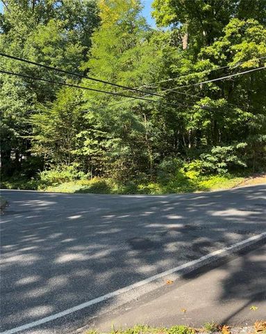 $139,900 | Forest Drive | Bushkill Township - Northampton County