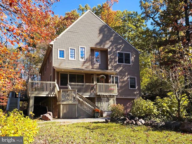 $599,900 | 142 Timber Lane | Timber Hills