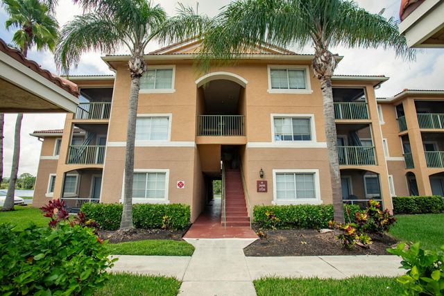 $279,000 | 3720 Northwest Mediterranean Lane, Unit 304 | Portofino at Jensen Beach Condominiums