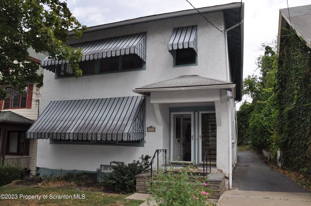 $1,850 | 1115 Fisk Street | Greenridge