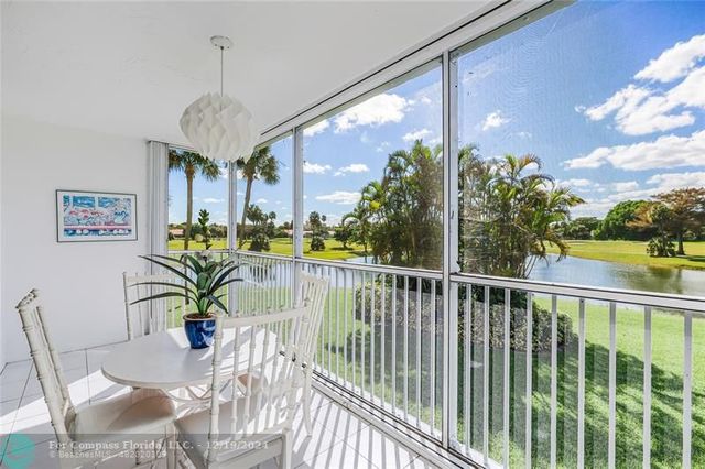 $315,000 | 3980 Oaks Clubhouse Drive, Unit 207 | Palm Aire