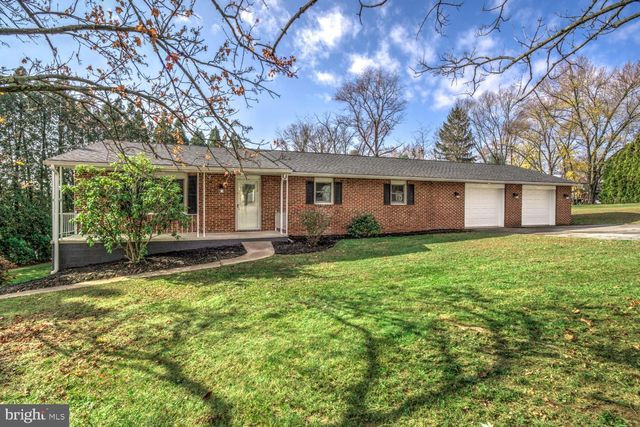 $289,900 | 90 Wedgewood Circle | Valley Green