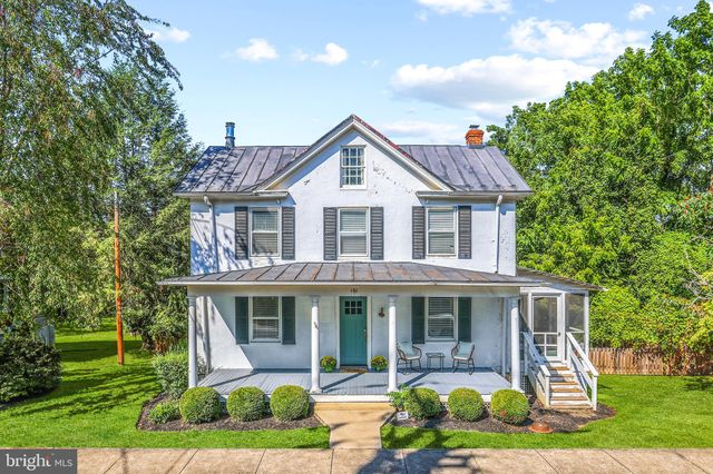 $875,000 | 161 North Hatcher Avenue | Purcellville