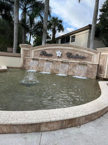 $410,000 | 6549 Via Regina | Boca del Mar