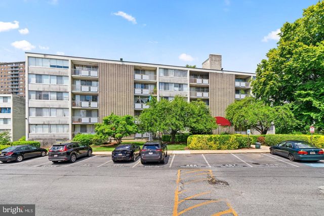 $170,000 | 1828 Metzerott Road, Unit 405 | Adelphi