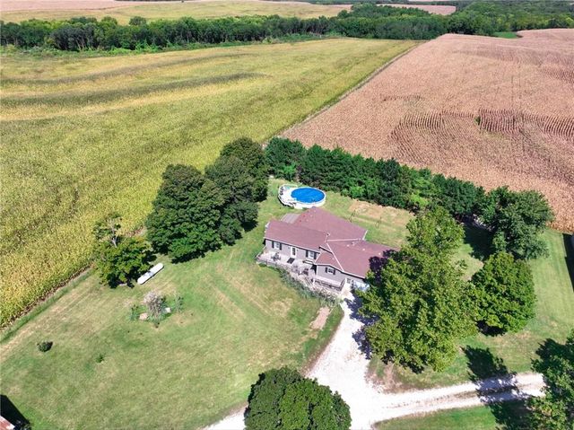 $407,500 | 15115 286th Road | Shannon Township - Atchison County