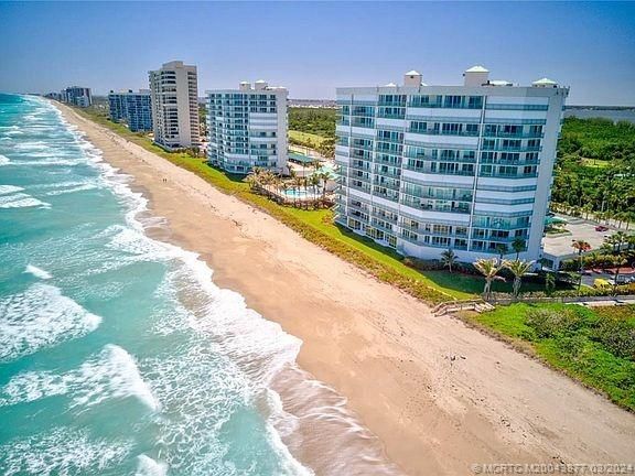 $3,975 | 8600 South Ocean Drive, Unit 303 | Hutchinson Island South