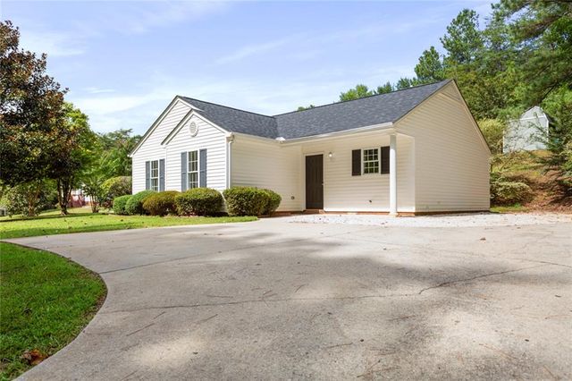 $229,000 | 308 Fox Run Road | Walhalla