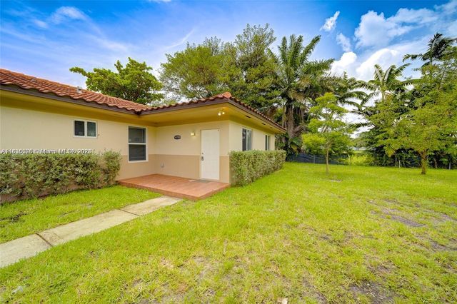 $2,940 | 14709 Northeast 7th Avenue, Unit 14709 | Golden Glades