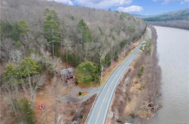 $550,000 | 3608 Highway 97 | Barryville