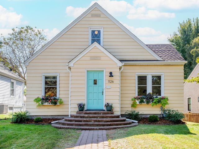 $475,000 | 1126 Edgcumbe Road | Macalester-Groveland