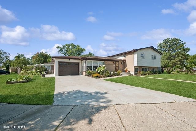 $617,400 | 7617 Palma Lane | Morton Grove