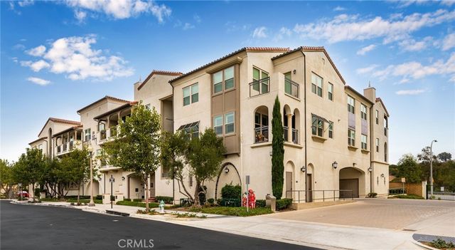 $979,000 | 220 Buena Vida Drive, Unit 301 | Brea