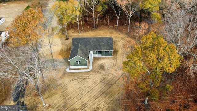 $389,900 | 19218 Fox Hunters Lane