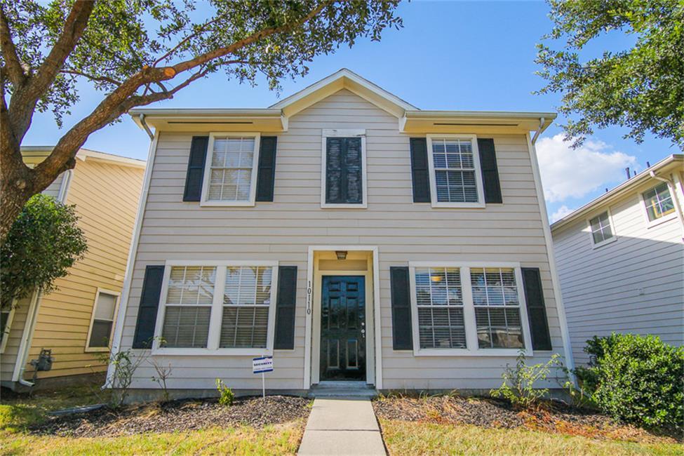 Charming 2-story home in Northwest Houston with easy access to freeways and shops. HOA mows front lawn. (Landscaping & other elements change over time, so photos may not represent exact look.)