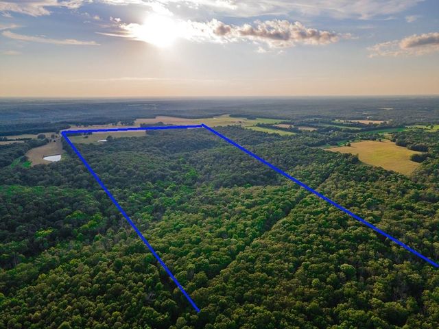 $660,000 | 1220 Northwest E Highway | Center Township - St. Clair County