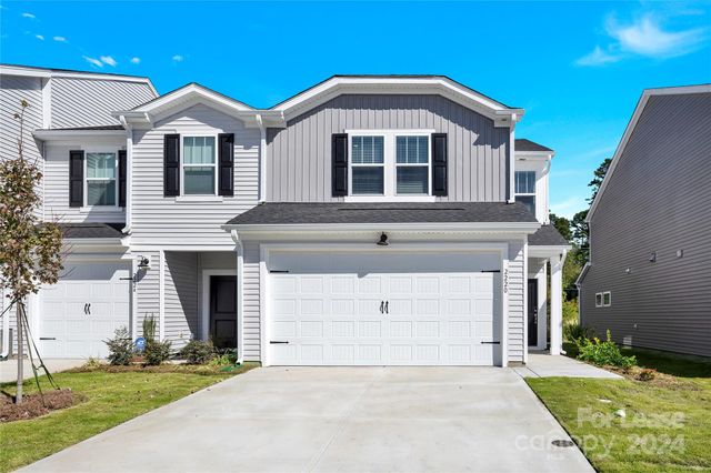 $2,100 | 2220 Belterra Drive | Oakdale South