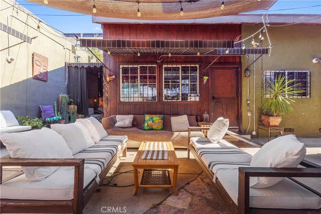 $2,300,000 | 7520 Norton Avenue | West Hollywood Vicinity