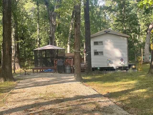 $65,000 | 15-185 Woodhaven Lakes | Sublette Township - Lee County