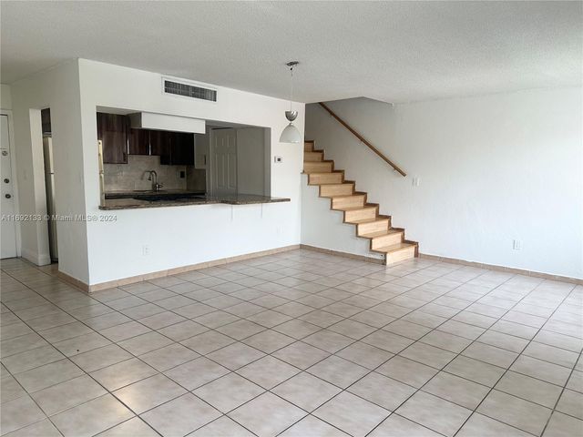 $2,200 | 1300 West 53rd Street, Unit 7 | Hialeah