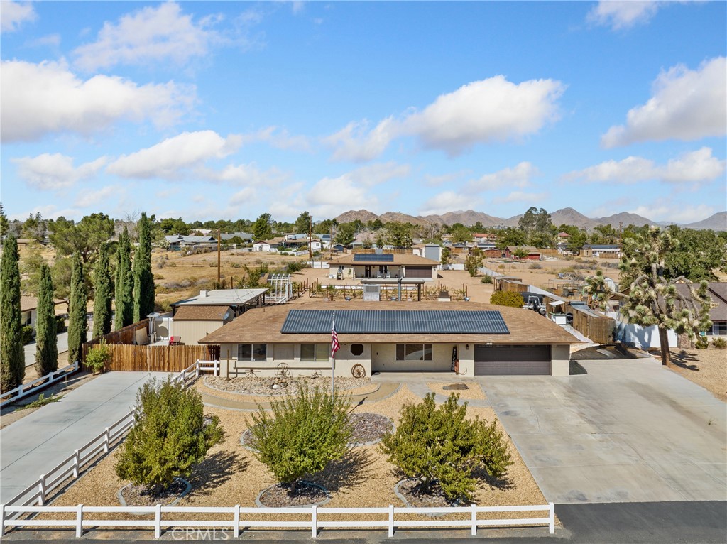 Overview of this beautiful estate