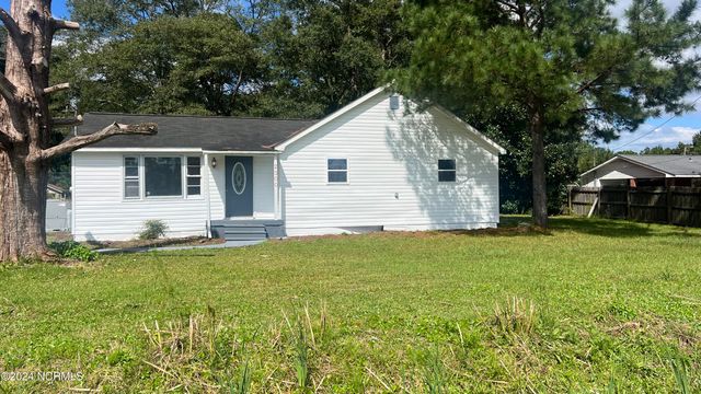 $189,900 | 2300 Burgaw Highway | Jacksonville Township - Onslow County