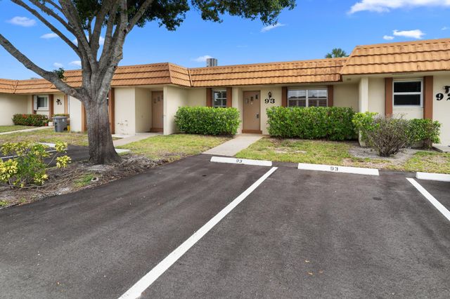 $2,000 | 5780 Fernley Drive West, Unit 93 | Cresthaven