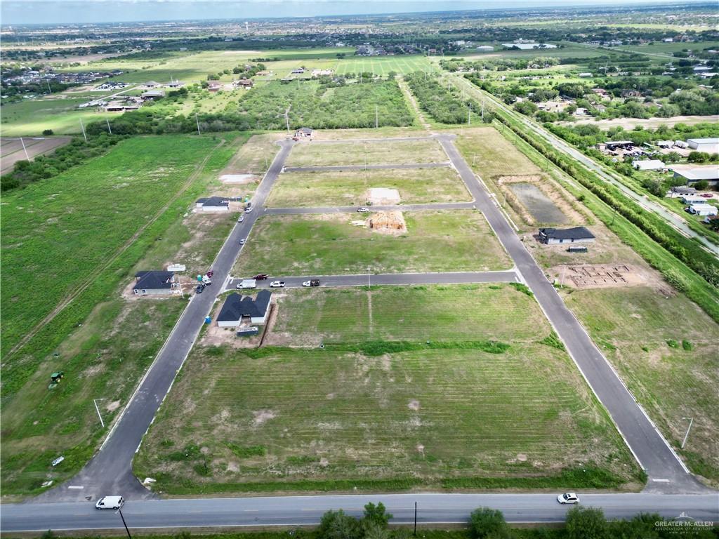 a view of an outdoor space