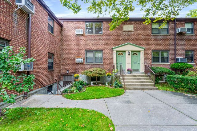 $349,000 | 58-11 246th Crescent, Unit 2 | Douglaston