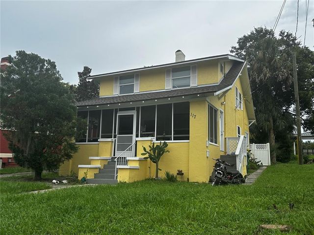 $1,750 | 117 East Euclid Avenue | Garden District