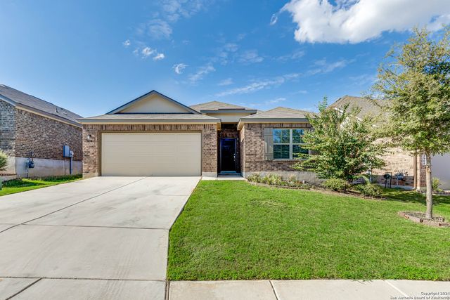 $2,195 | 5910 Akin Glen | Wortham Oaks