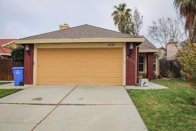 $524,800 | 9241 Harrogate Way | Laguna