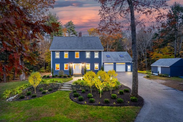 $975,000 | 17 Fox Run Road | Falmouth