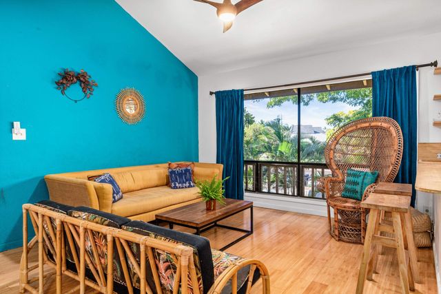 $675,000 | 15 Kulanihakoi Street, Unit 3E | North Kihei