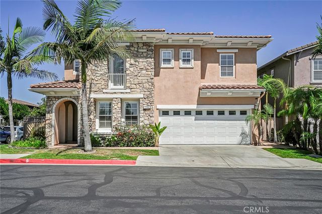 $1,775,000 | 2501 Hillcrest Street | Signal Hill